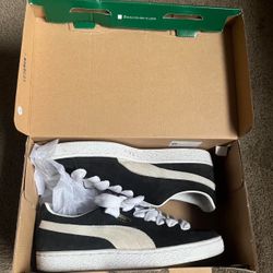 Puma Suedes 