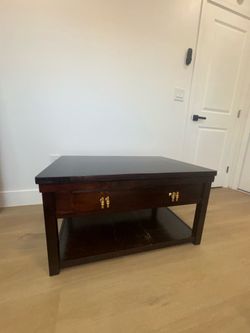 Living Spaces Lift Top Wood Coffee Table