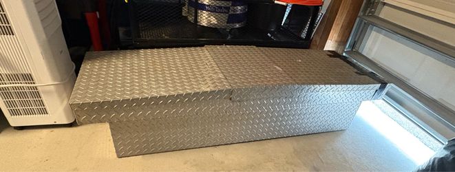 Crescent diamond plate aluminum Truck Tool Chest