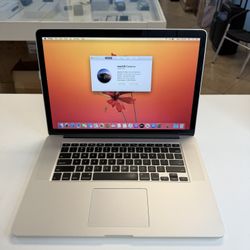 MacBook Pro 15inch i7/16/1TB SSD with Final Cut Pro & Logic Pro X