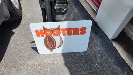 Moving sale! Hooters freeway sign