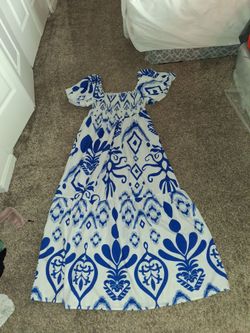 Women's clothing, new shoes, sizes 8 and 9, clothing sizes M, L, XL
