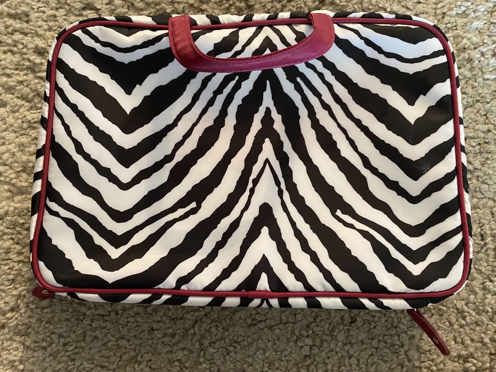 Travel Beauty Bag