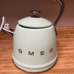 SMEG Tea Kettle