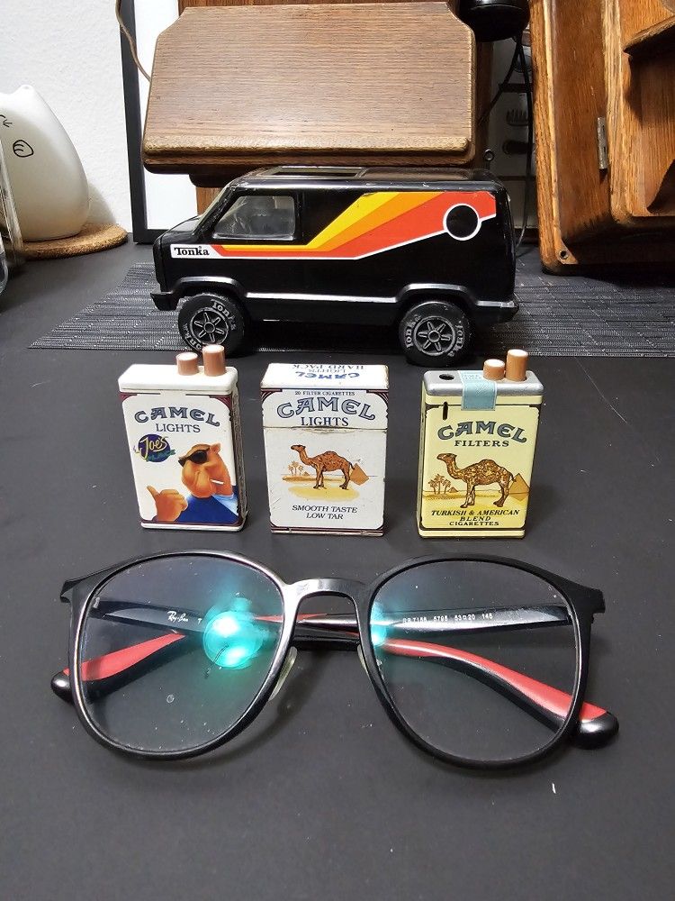 Vintage 1980's CAMEL cigarette Lighters. Collector's Item