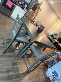 Dinning Room Table