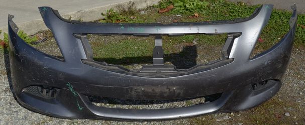 USED REF#U0300 || 2010-2013 INFINITI	G37 || FRONT BUMPER COVER ONLY