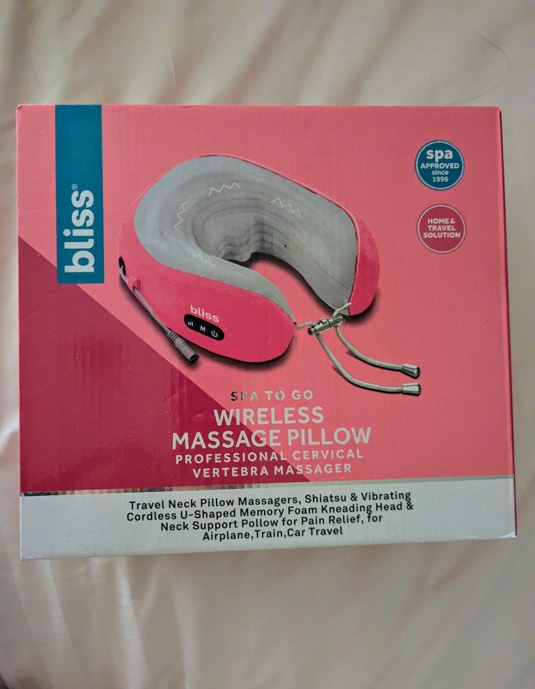 BLISS Spa to Go Wireless Massage Pillow (Winner of a Giveaway)