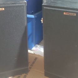 A Pair Of  Vintage Klipsch Speakers 