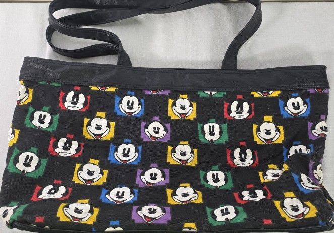 DISNEY MICKEY MOUSE All Over Print Tote Travel Zip Duffel Lightweight Bag