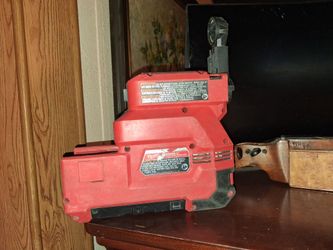 Milwaukee dedicated dust extractor
