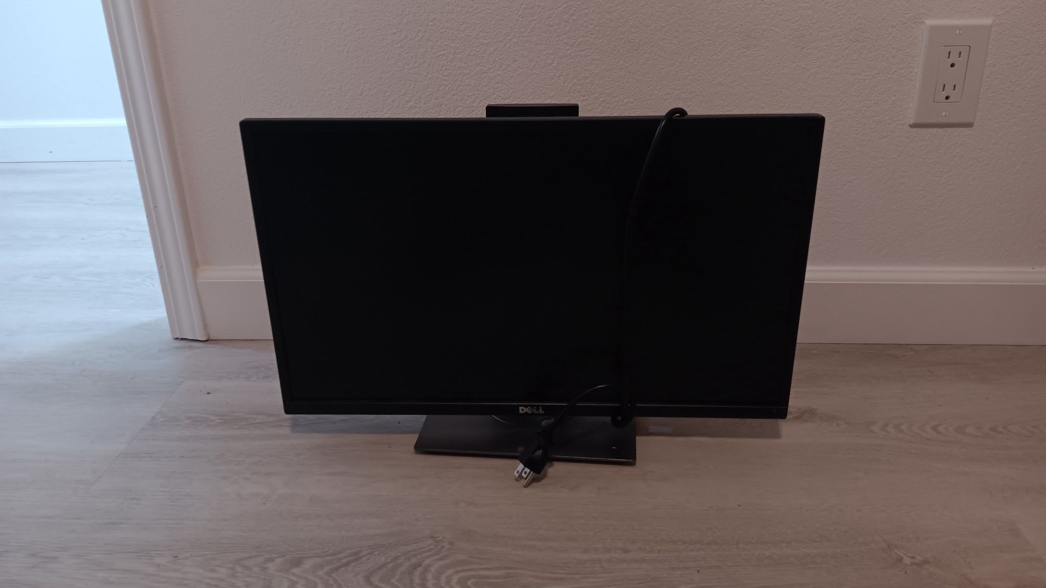 DELL Computer Monitor