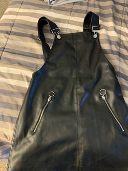 Small overall leather dress