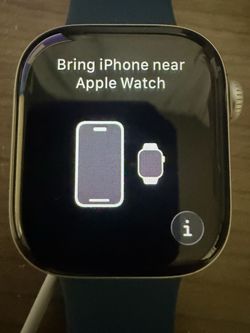 Apple Watch Series 10 GPS 42mm – Silver Aluminum – Denim Sport Band