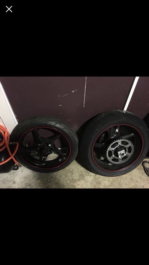 Hayabusa gen2 R1 wheel swap
