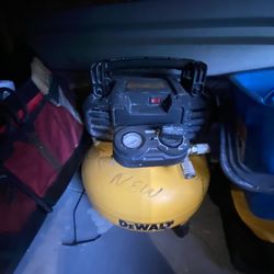 Dewalt Compresor