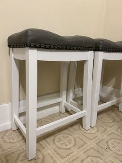 Grey Beauty Stool/ Ottoman
