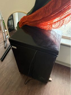 Deep Freezer, 5 c-ft