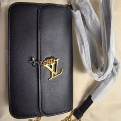 Black Crossbody
