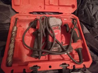 Milwaukee hammer drill