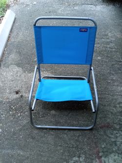 BEACH CHAIR