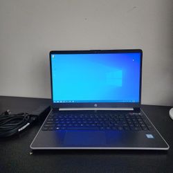 HP 15.6 INCH TOUCHSCREEN LAPTOP