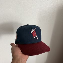 Swinging friar Padres cap size 7 1/2
