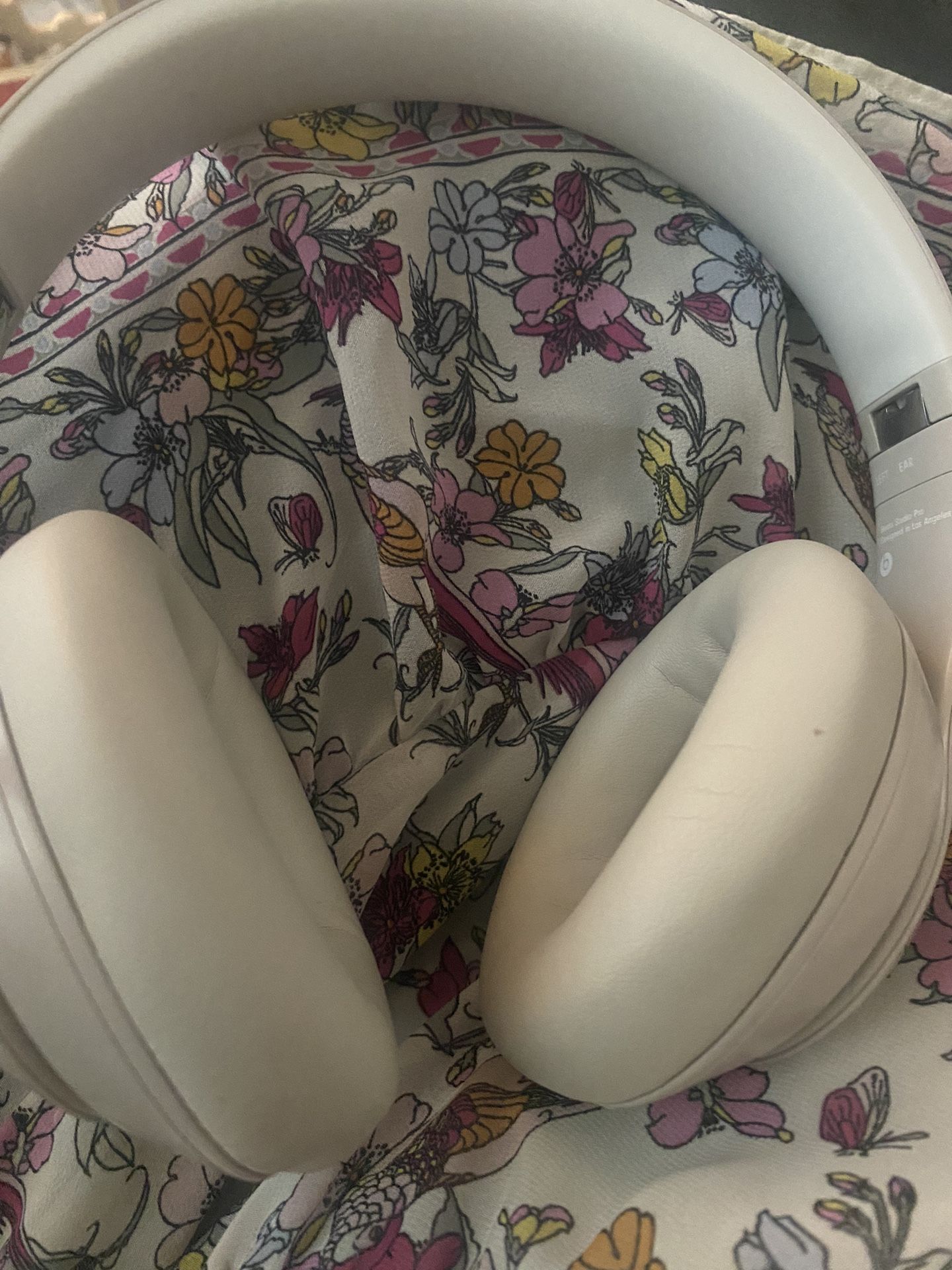 Beats Wireless Bluetooth Headphones