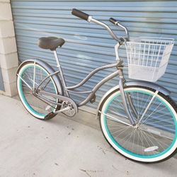 CRUISER BIKE ONE SPEED TIRE 26 SIZE L LIKE NEW