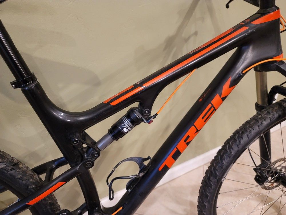 Trek Superfly 9.8 Sl Carbon Full Suspension Mountain Bike