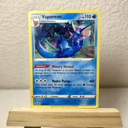 Vaporeon SWSH072 - Pokemon Cards