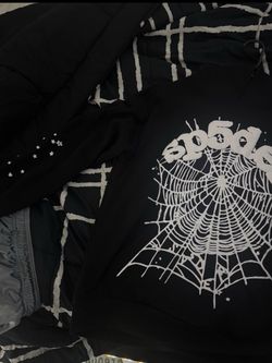 Spider hoodie size small