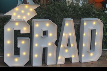 Grad light up letters