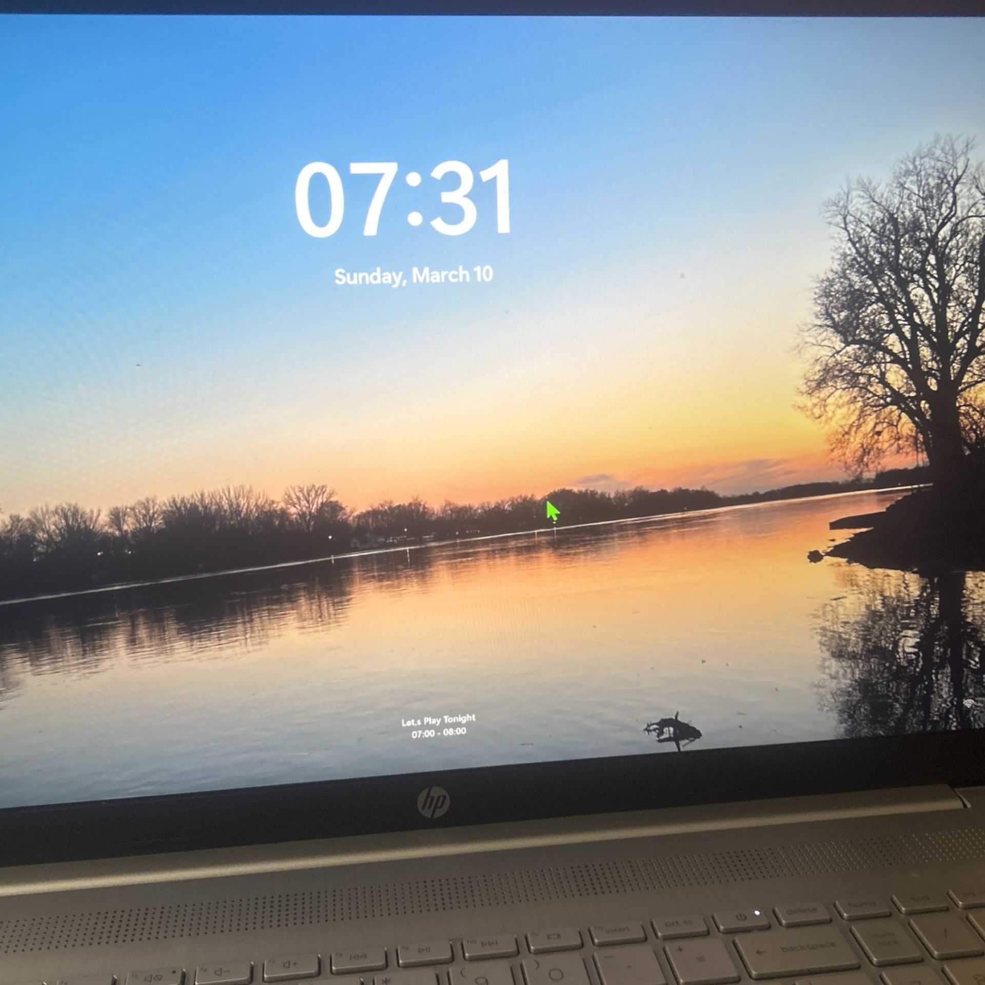 HP AMD RYZEN 17.3 With Wireless Keyboard And Mouse 