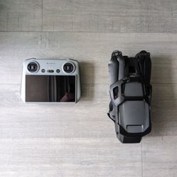 DJI-Mavic 3 Pro 