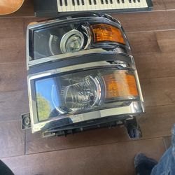2015-2018 Chevrolet Chevy Silverado Left Headlight