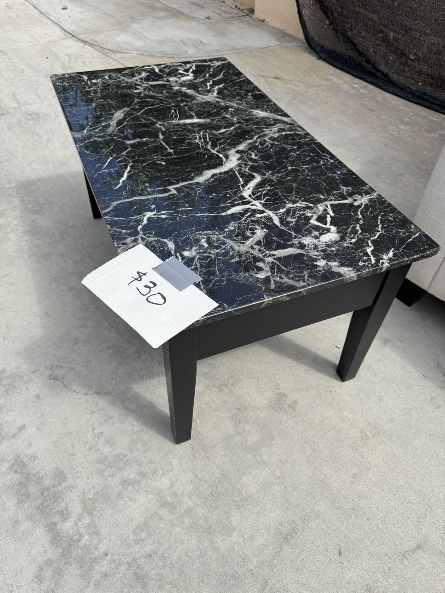 Coffee Table/Mesa De Centro