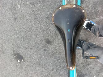 Brooks Vintage Leather Bicycle Saddle with Copper Rivets