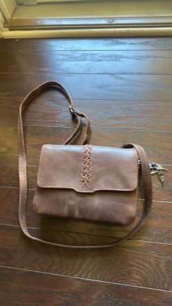 Lady concealed RFID protection