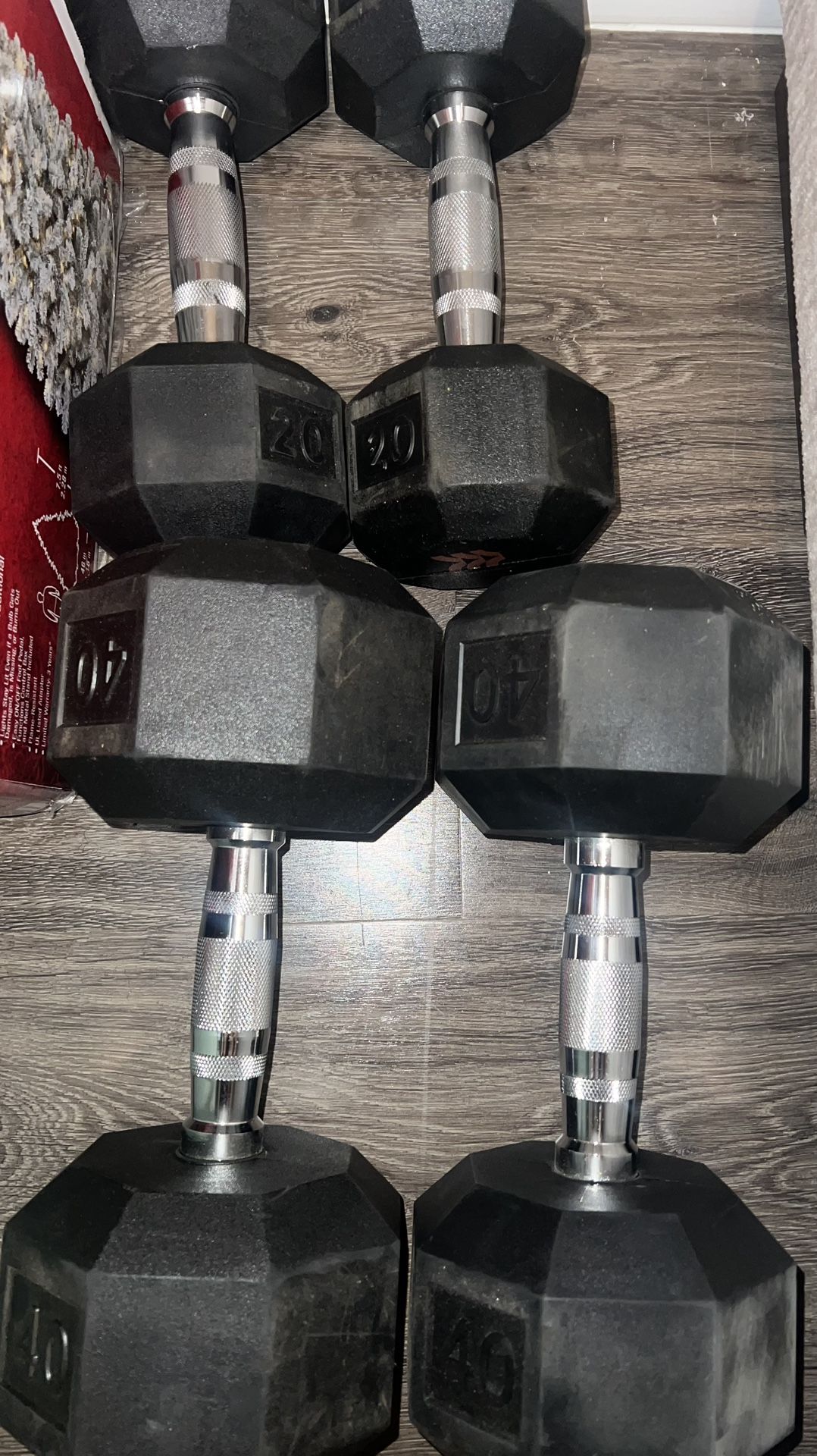 40lbs & 20lbs Dumbbells Set