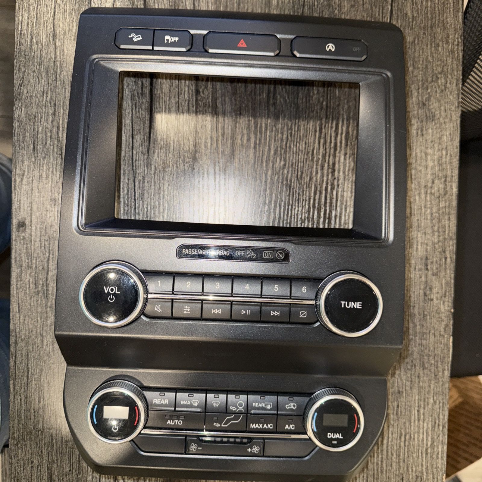 2019 Ford Expedition Audio Radio Climate Faceplate Control Panel KL1T-18E245-CA