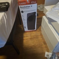 Lasko Revolution  Full Room Heater 