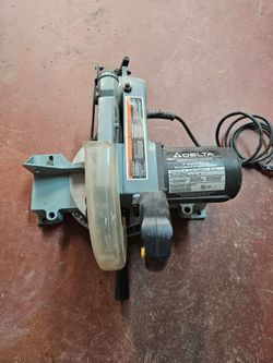 DELTA 10" COMPOUND MITER SAW