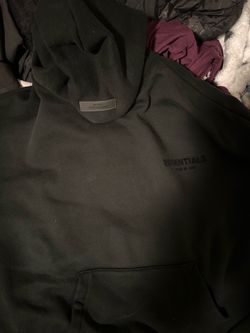1:1 black essential hoodie medium