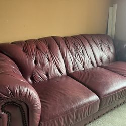 Burgundy Leather Chesterfield Sofa – Great Condition