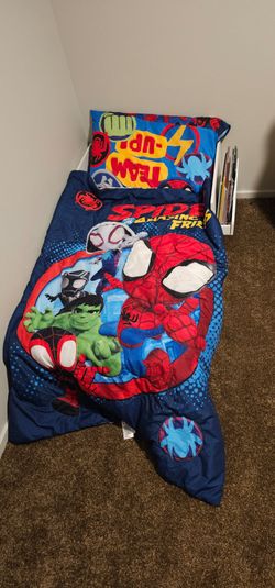 Toddler bed