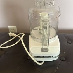 Kitchen Aid chef's chopper. Food processor