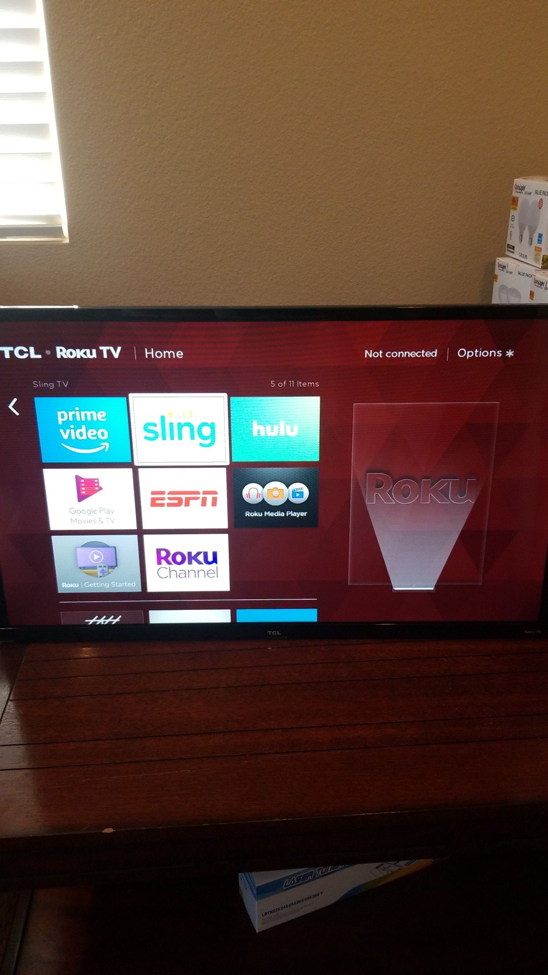 TCL Roku 32 inch smart LED tv