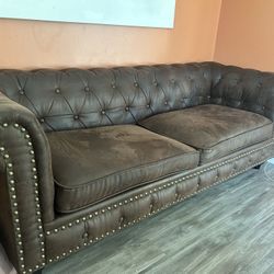 Brown Chesterfield Sofa 