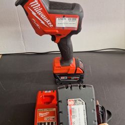 MILWAUKEE HACKZALL & BATTERIES 